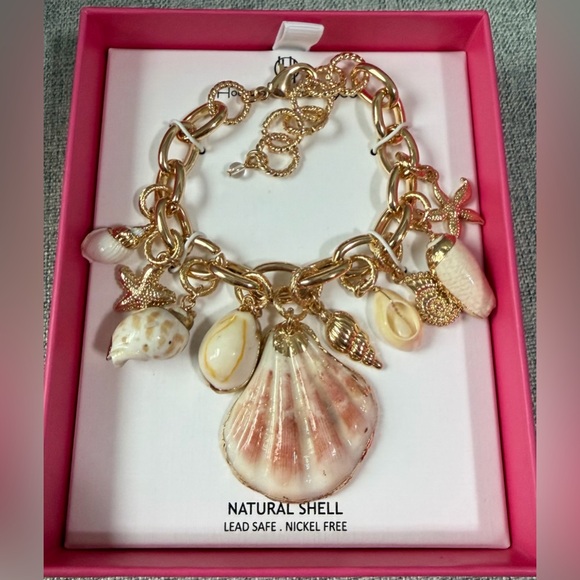 House of Harlow 1960 Jewelry - House of Harlow 1960 Gold Tone Shell Charm Bracelet